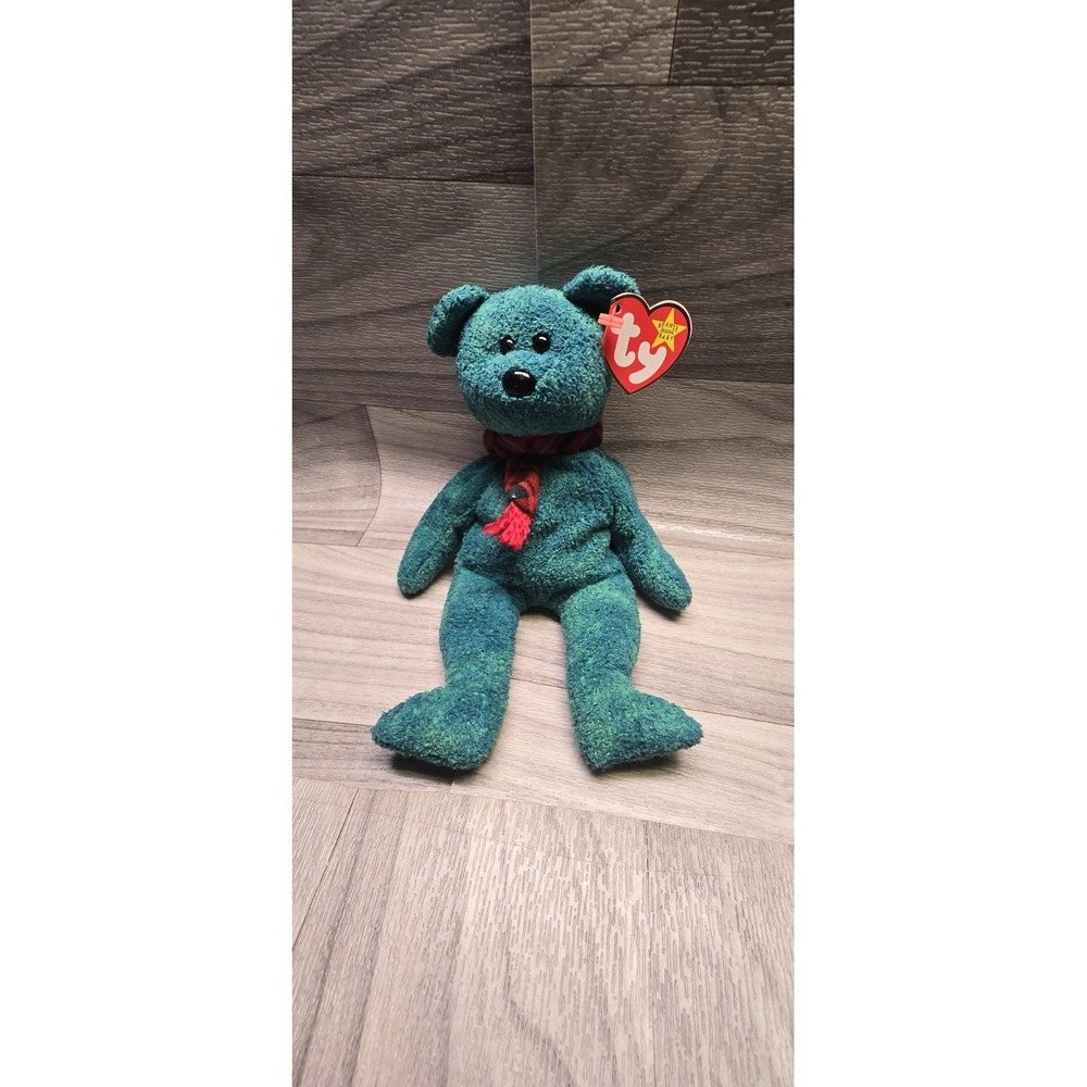 NEW TY Beanie Babies Baby Plush Stuffed Animal Bear Wallace Christmas Winter